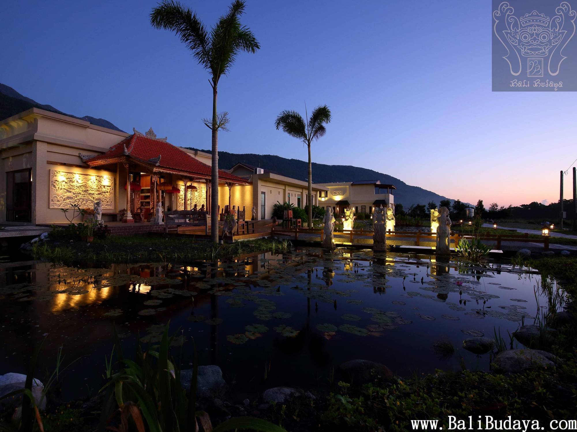 Bali Budaya Villa เมืองฮวาเหลียน ภายนอก รูปภาพ